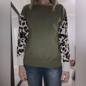 Green and leopard sweater